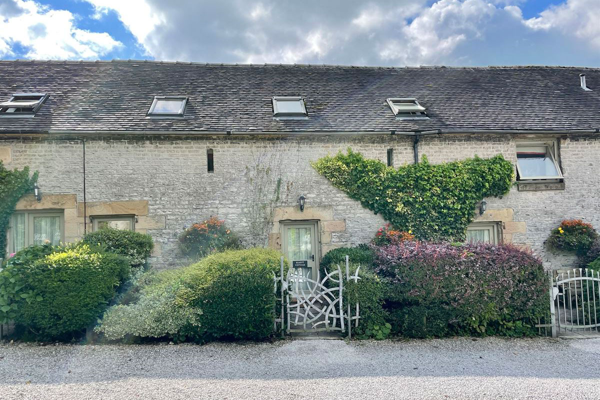 Elliott Cottage Exterior