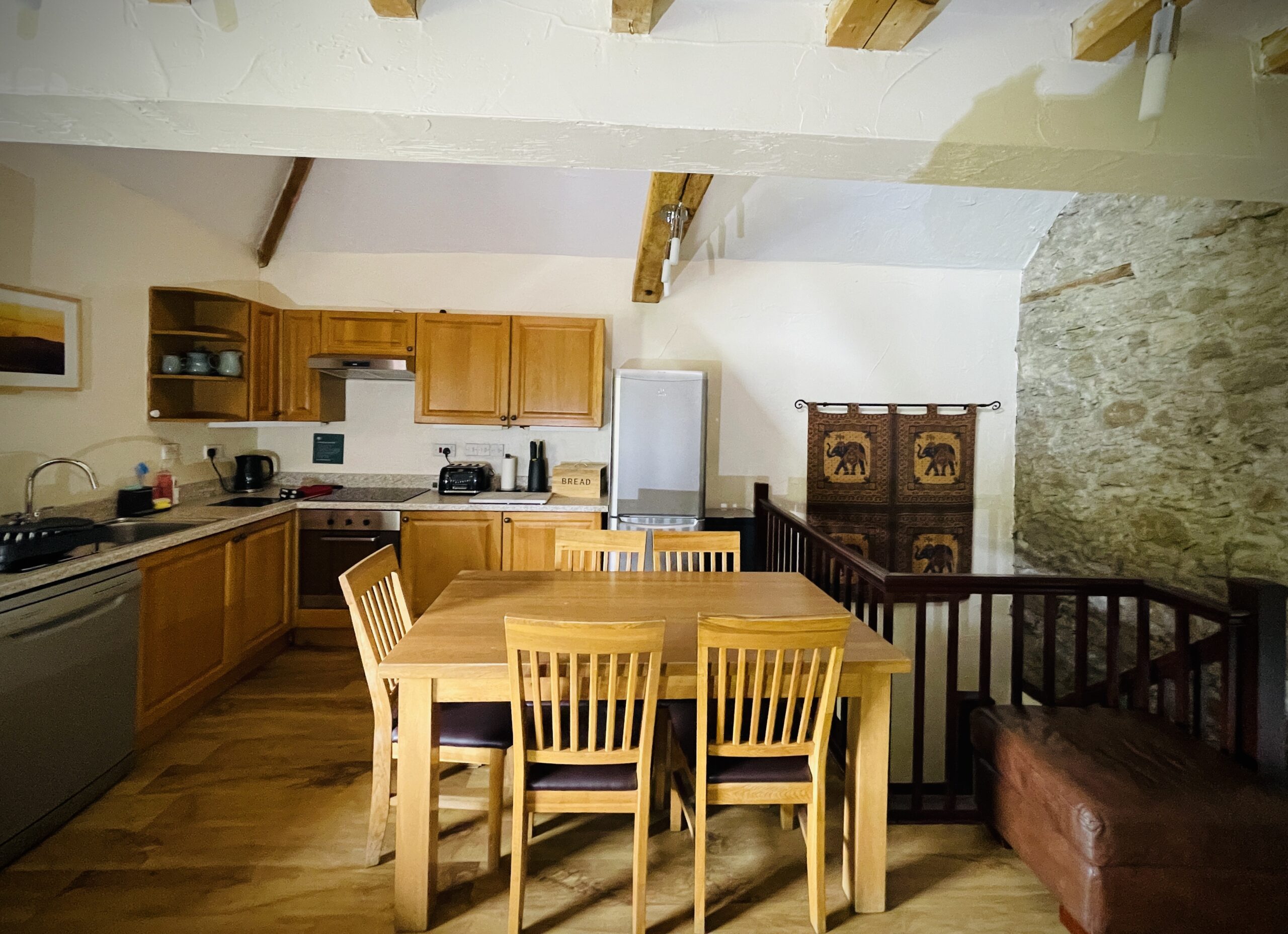Nadin Cottage Kitchen Dining Area