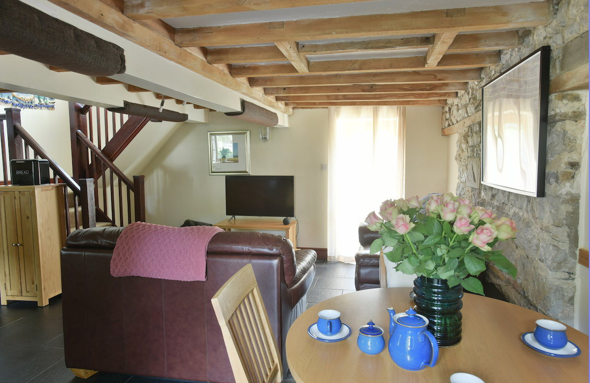 Elliot Cottage Open Plan Living Dining Area 1