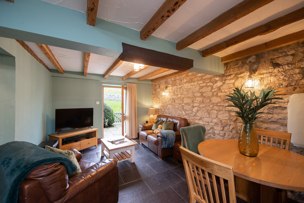 Mycock Cottage Open Plan Living With Private Patio Area.