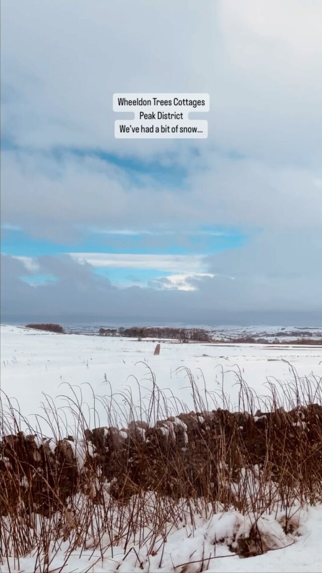 Cold but beautiful. Stay safe everyone.#highwheeldon #earlsterndale #wheeldon #wheeldontreescottages #wheeldontrees #derbyshire #peakdistrict #englishcountryside #england #uksnow #buxton