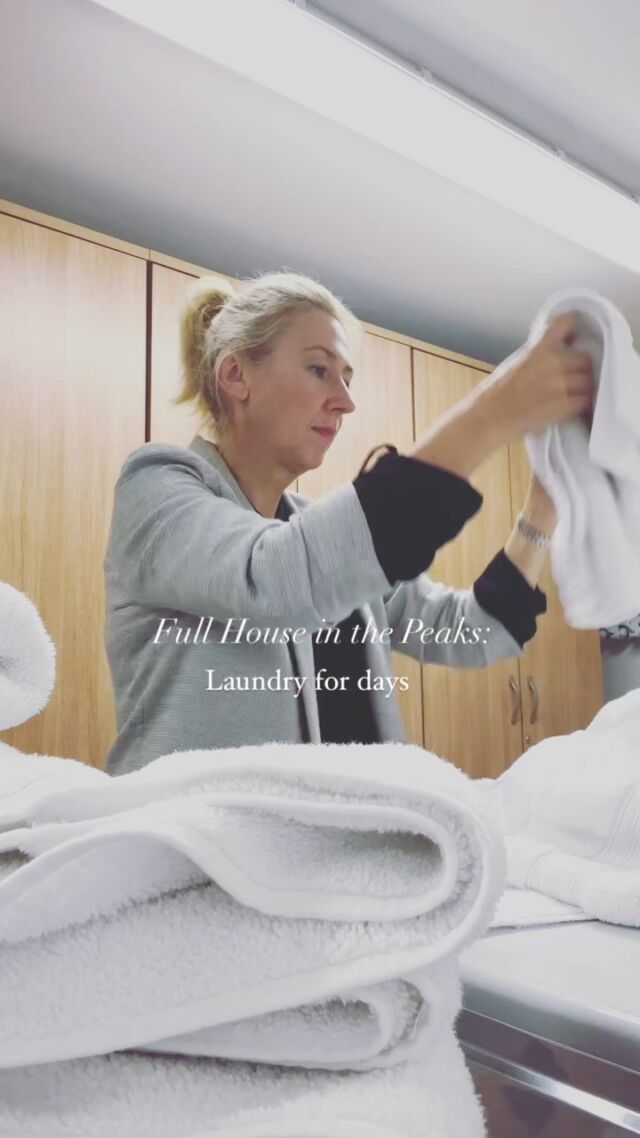 Summer at Wheeldon Trees - we take the care of our fluffy white towels very seriously. #peakdistrict #peakdistrictnationalpark #holidaycottages #peakseason #luxurycottages #derbyshire #myjob #laundryroom #laundry